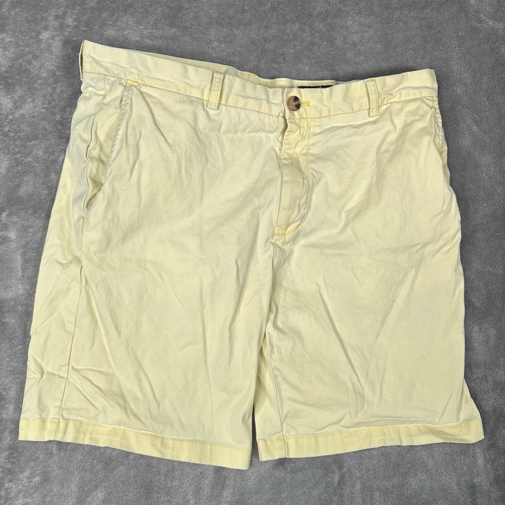 Vineyard Vines Breaker Shorts Mens 35 9" Yellow Flat Front Chino Lightweight